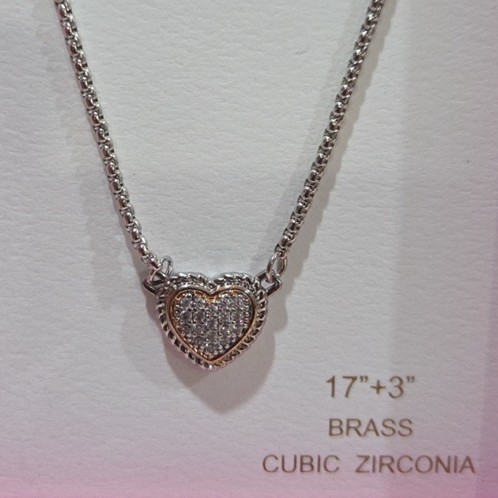 NWT ⚜️🩶⚜️ Persimmon Gorgeous Cubic Zirconia Heart Pendant Necklace - Picture 2 of 2